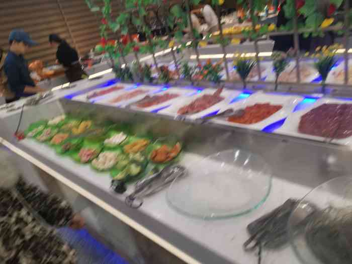 牛仔街区自助餐厅(玉林南兴广场店)-"本来想去海底捞的要排队很久就