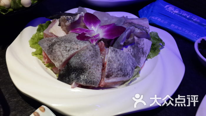 鲜愉乐潮汕石斑鱼火锅-石斑鱼小拼盘图片-上海美食-大众点评网