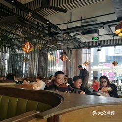 蒋先森人均_中国人均寿命变化图