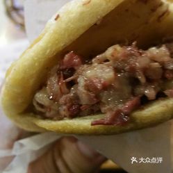 驴家圆饼包怎么搭_宋祖儿gucci圆饼包