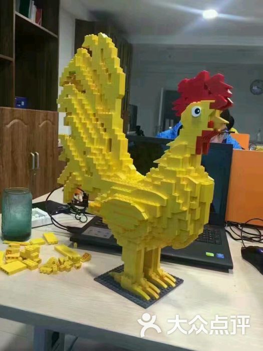 博佳机器人俱乐部:老师们都很nice!环境也很好