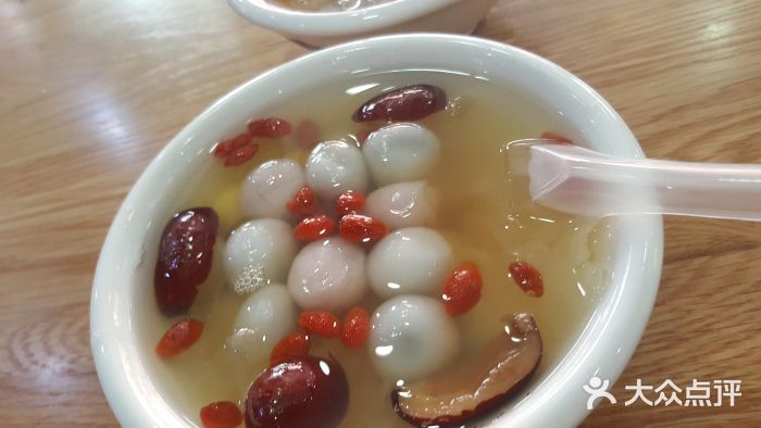 糖豆豆·潮汕甜汤(天河南二路店)六味果蔬汤圆图片