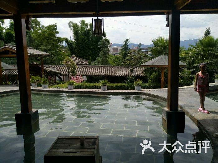 汤池热水河温泉spa会所图片 - 第11张
