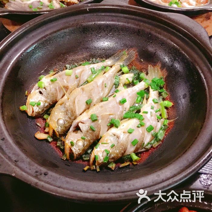 小时候焗海鲜(鄞州万达店)砂锅焗小黄鱼图片 第6张