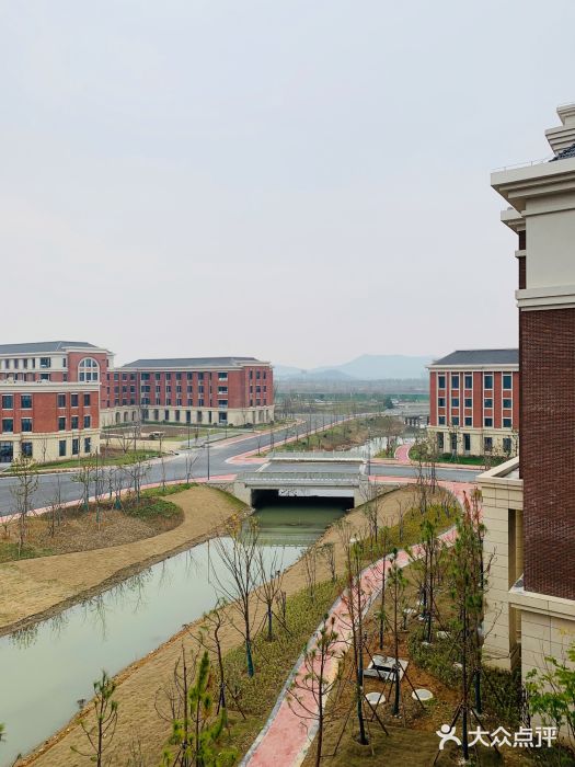 浙江工业大学莫干山校区图片