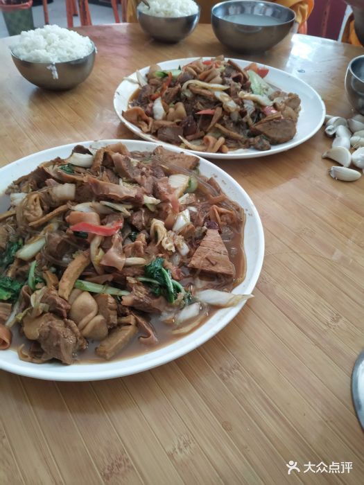 鸭河卤肉揽锅菜图片 第1张