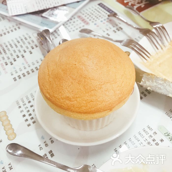 香港华心糖水铺