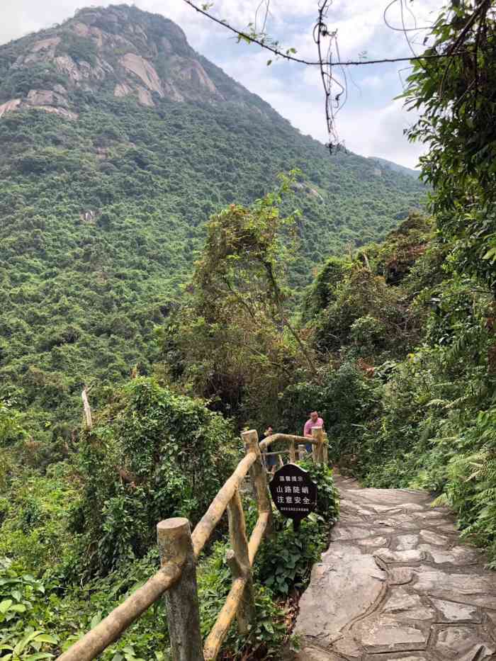 龙岗园山风景区-"深圳园山风景区;位置在龙岗西坑附近,简单.