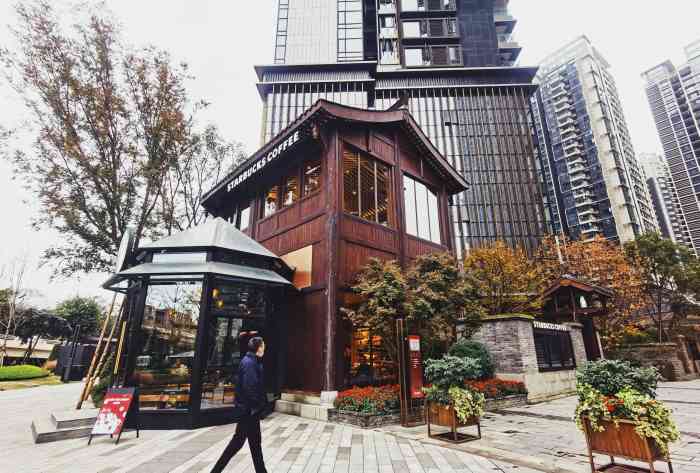 中铁鹭岛艺术城-"艺术城已修好一年多,平常没事的时候