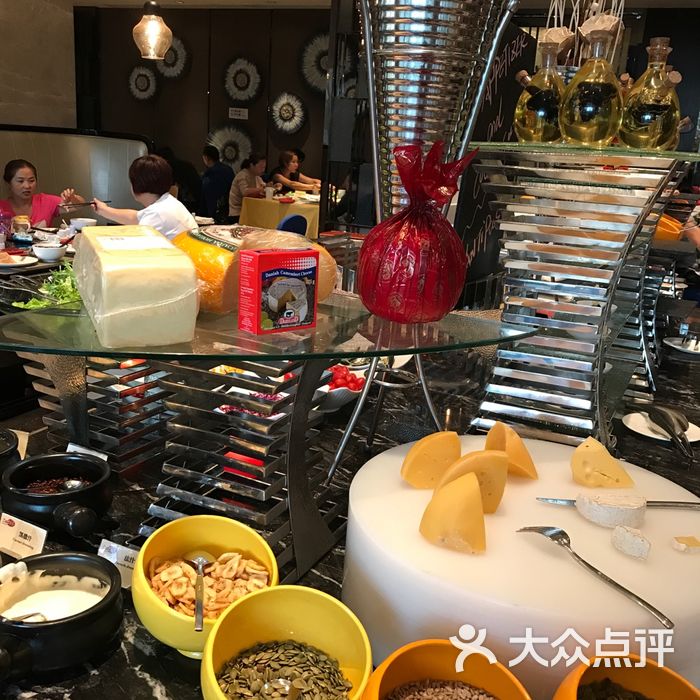 昆明万达文华酒店美食汇自助餐厅