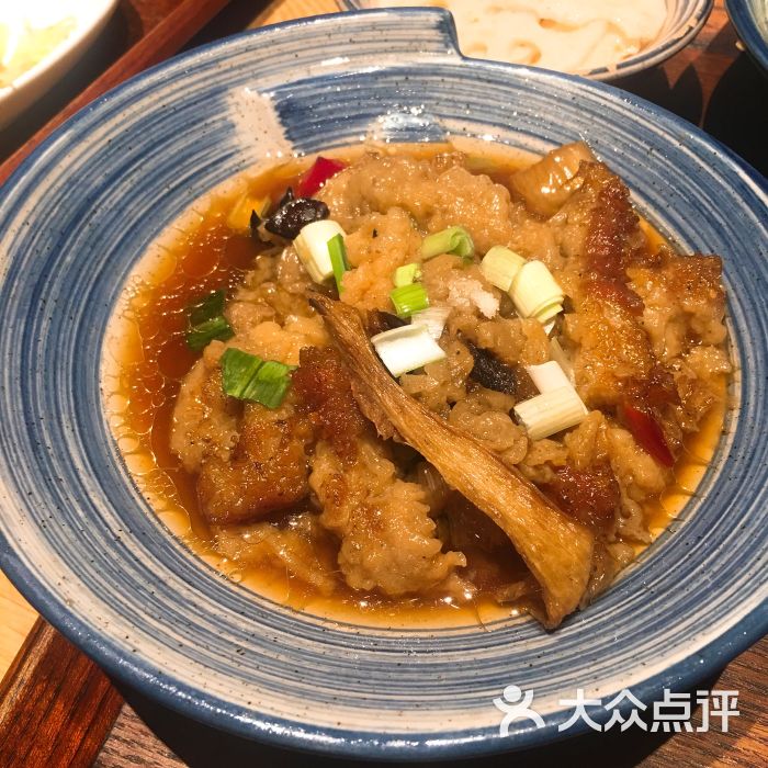 扣碗小酥肉