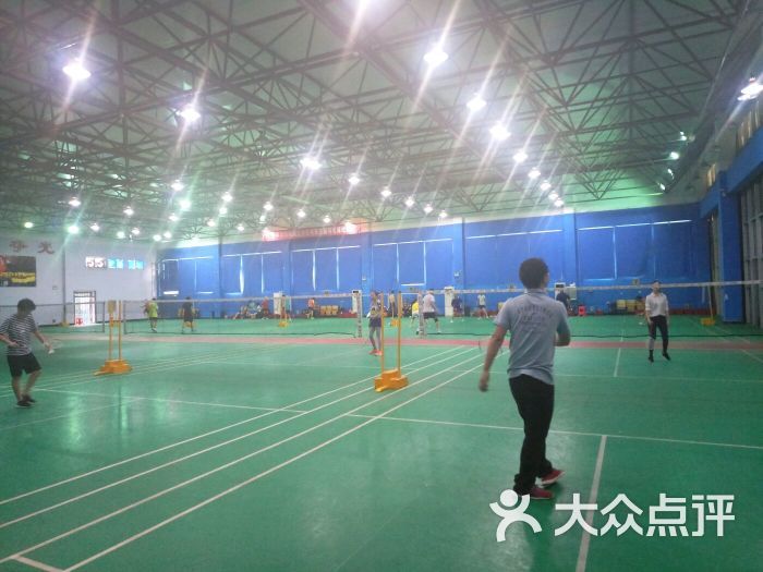 青少年宫羽毛球运动中心-图片-武汉运动健身