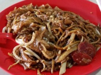  "Authentic Char Kway Teow Recipe: A Step-by-Step Guide to Making the Perfect Stir-Fried Flat Noodles"