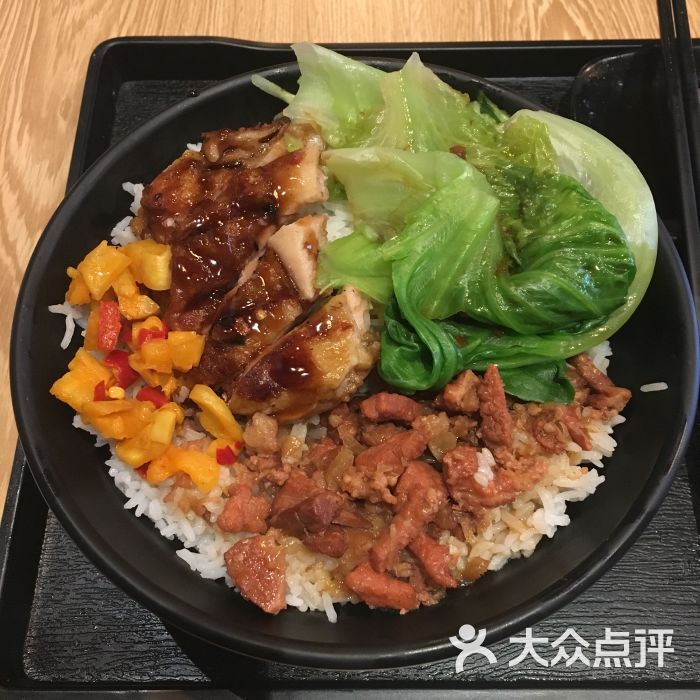 卤肉拼鸡排饭