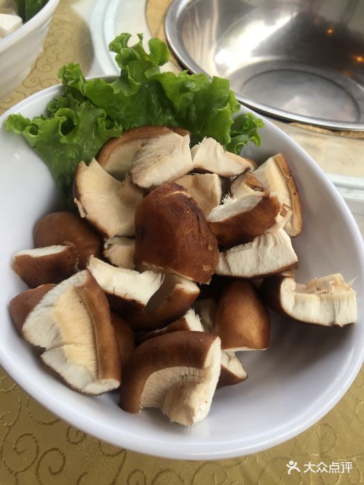 阳坊胜利涮羊肉(胜利总店)香菇图片