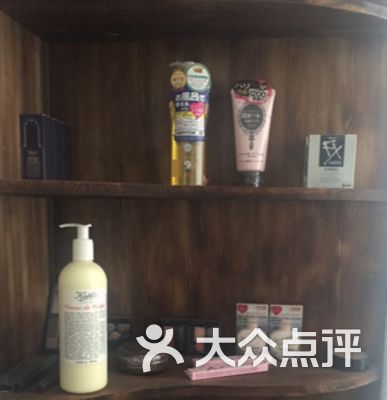 帝恩广场图片整体(头发美学旗舰店)-造型-济南短恒隆有哪些烫发图片