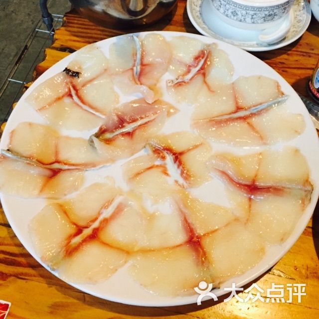 江措鱼庄(三文鱼火锅)石斑鱼图片 第12张