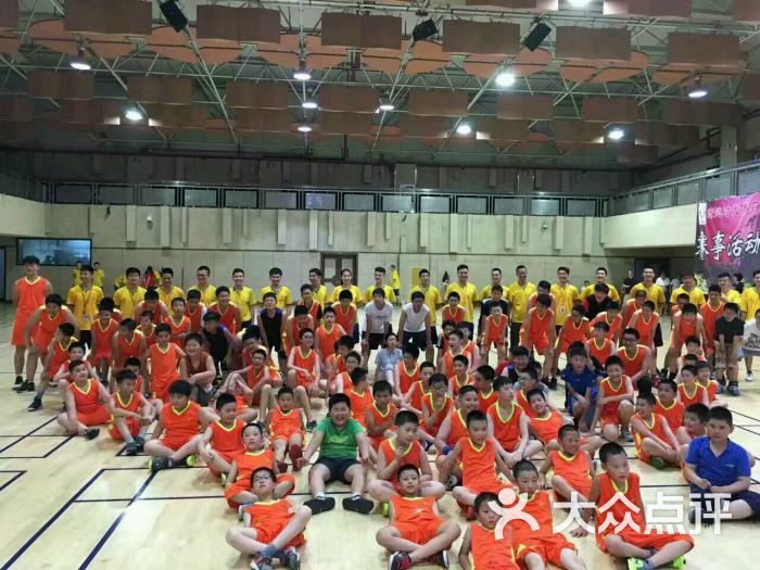 梅陇小学青少年篮球班-图片-上海学习培训