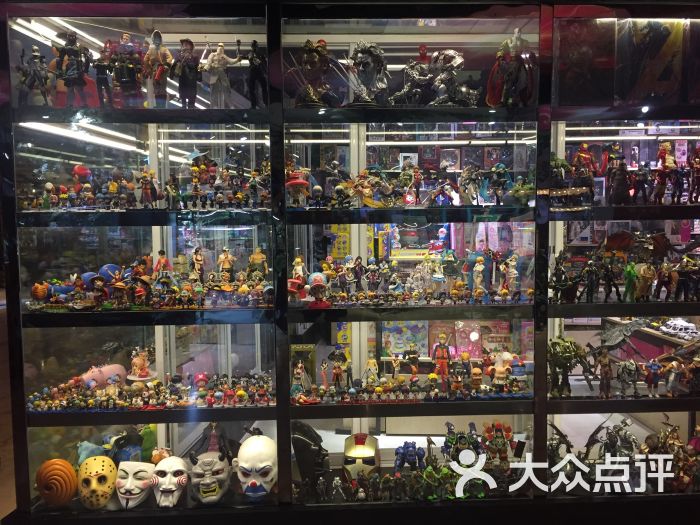 玩物尚志动漫游戏模型专卖店图片 - 第3张