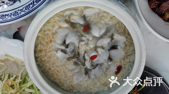 响米鱼汤泡饭