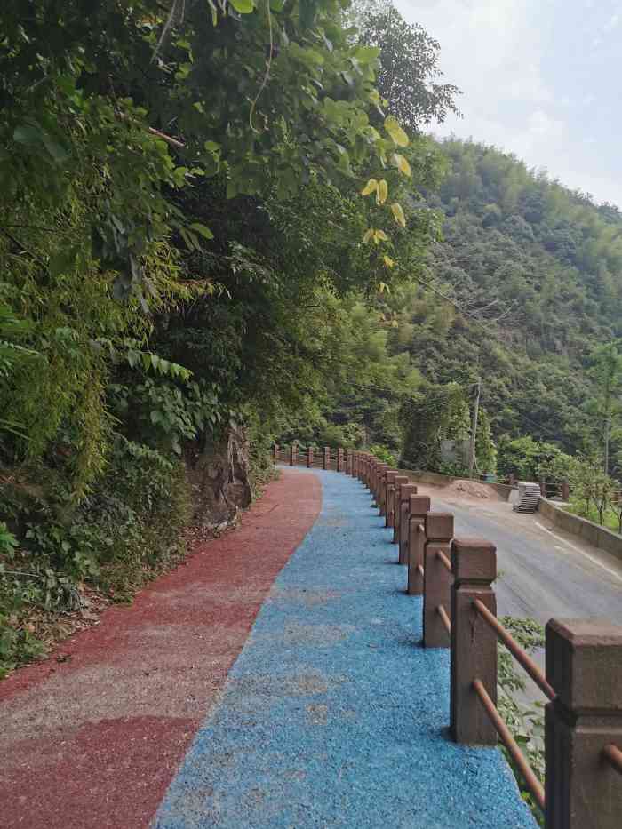 火山云石景区-"这个景区在萧山戴村的山中,附近山清,.