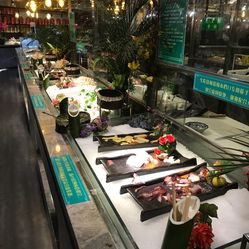 遇上西雅图多融合海鲜自助餐厅(中房金谊广场店)