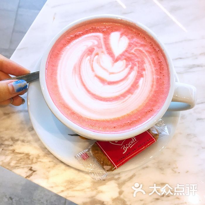 红丝绒拿铁