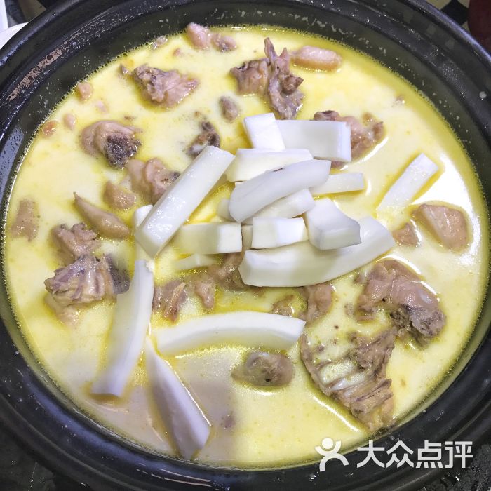 椰子鸡煲