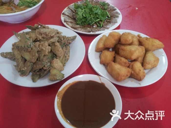 小勾美食日记的图片