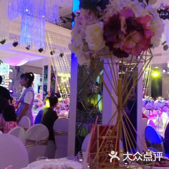 红事会宴会广场