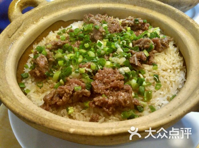 羊肉煲仔饭