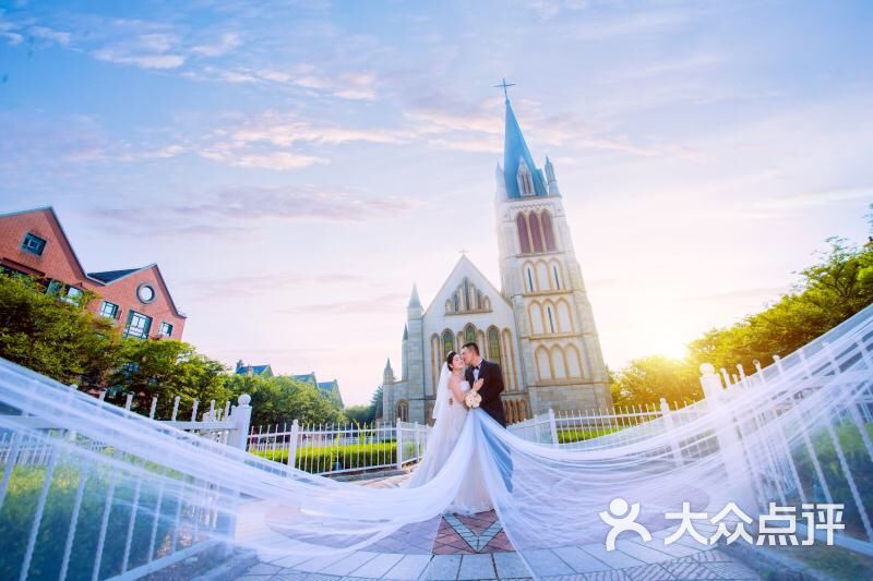 上海米兰婚纱摄影有限公司