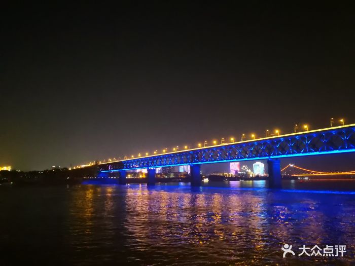 武汉两江游览(粤汉游船码头)
