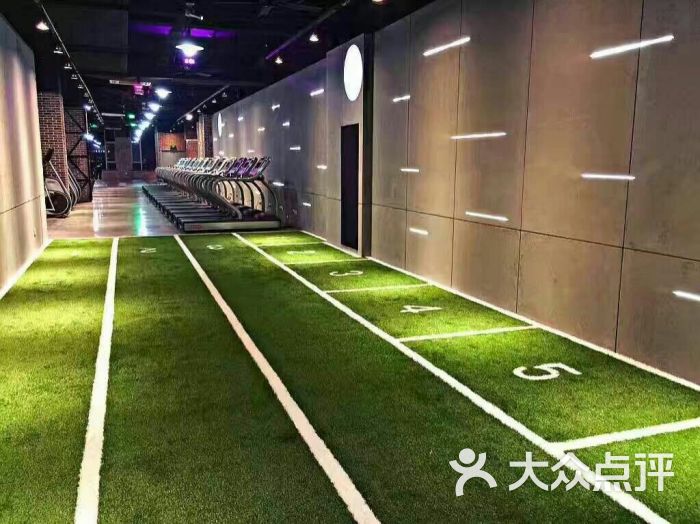 美日运动健身房(天伦女子店)图片 第3张