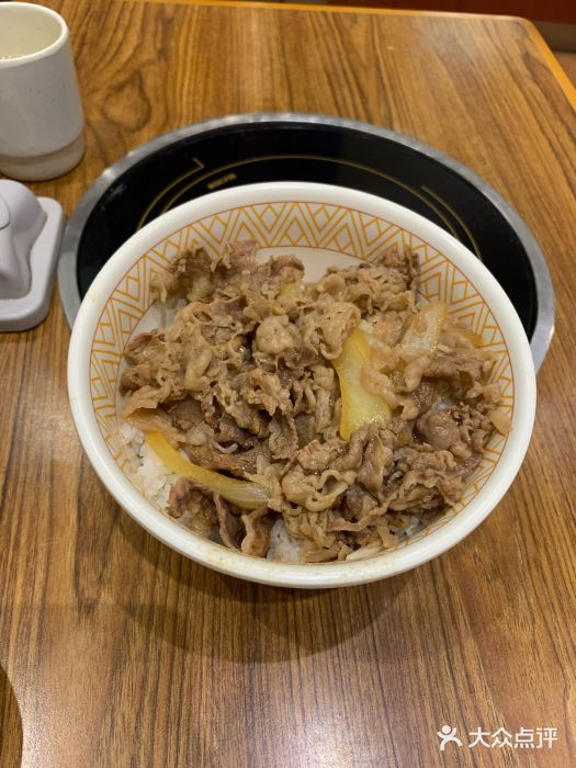 食其家·牛丼咖喱(万业新阶店)招牌牛丼饭图片