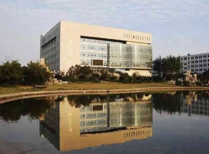 合肥师范学院锦绣校区-"位于经开区的合肥师范学院,是