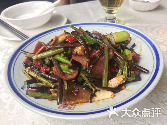 蕨菜炒腊肉