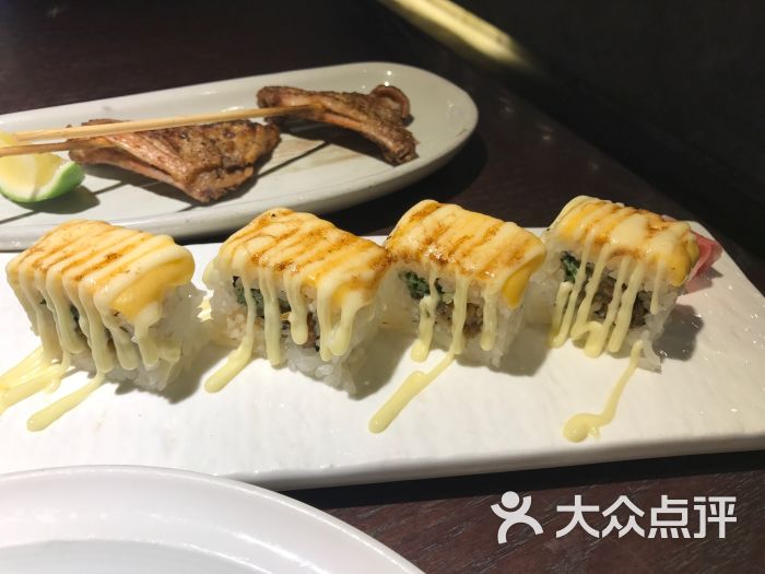 芝士牛肉寿司