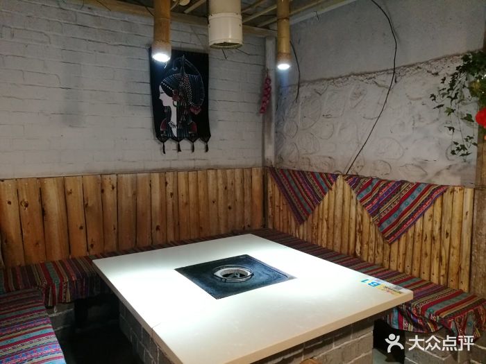 火塘人家丽江原生态特色餐饮图片