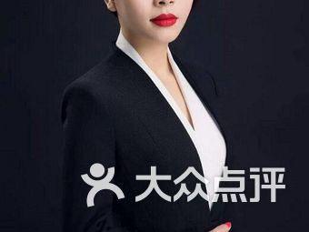 婚纱证件照_证件照蓝色背景