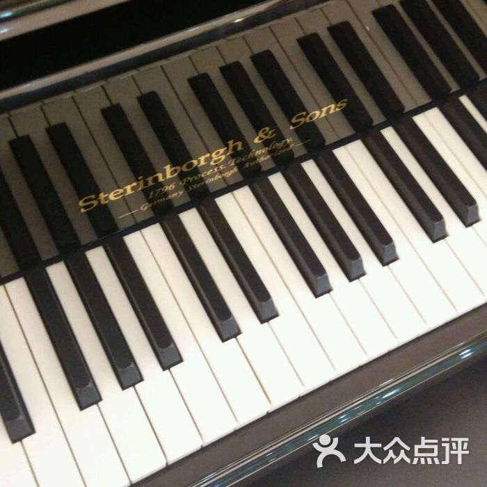 圣桑琴行