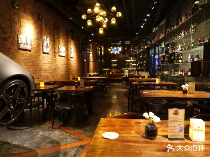 1886汽车主题德国餐厅(外滩十六铺码头店)图片 - 第58张