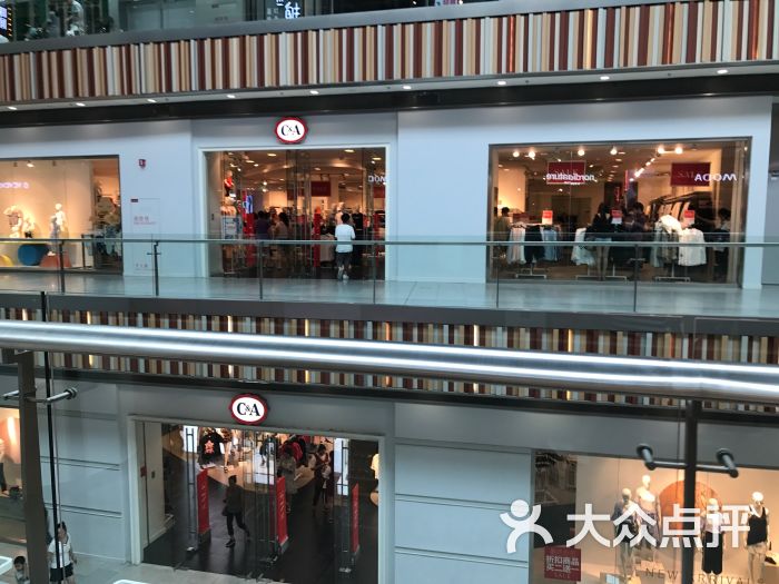 c&a(荟聚购物中心西红门店)门面图片 第4张