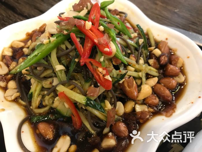 小周特色龙虾农家土菜