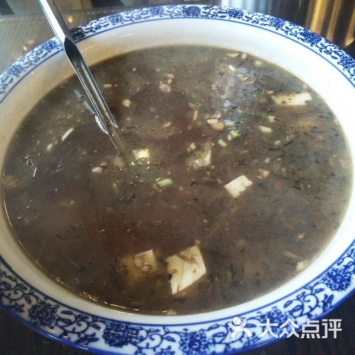 俊子饭店 胡葱酸菜豆腐汤 金钟cc 青菜逛