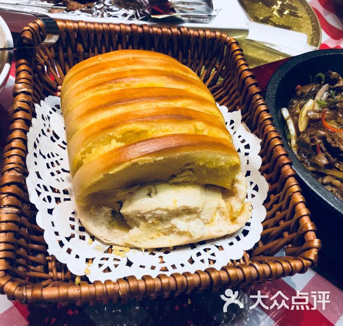 自留田西北菜(sm广场店)西北烤大花卷图片 第5张