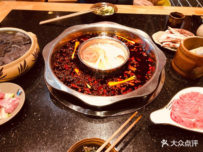 重庆蜀镇老火锅(五块石店)图片