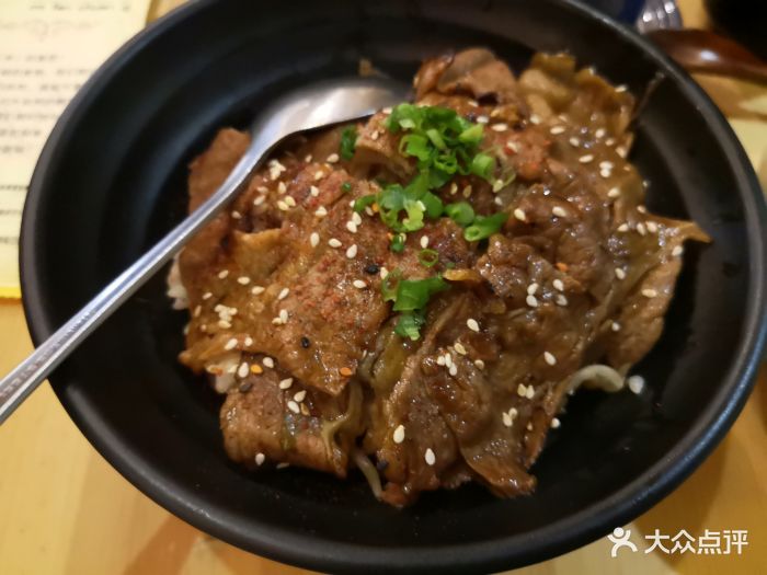 牛肉丼饭