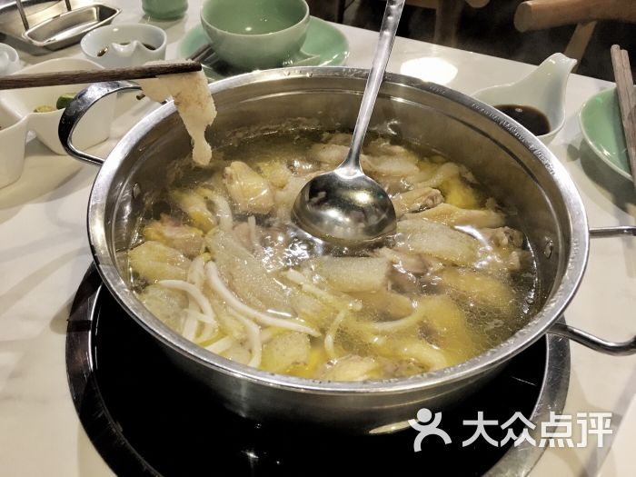 好椰椰子鸡火锅竹笙椰子鸡图片 - 第2张