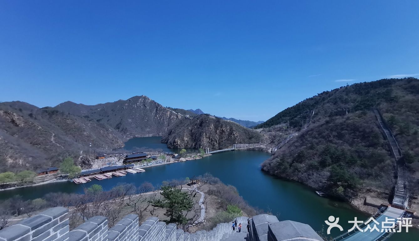 建议还是争取去上午场,时间段人少,车少